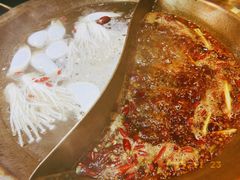 -沸炉重庆老火锅(军事博物馆店)