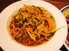 东北三丝-吴满满油泼面(北方风味园店)