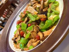 -渝是乎酸菜鱼·川渝小炒(新世界百货望京店)