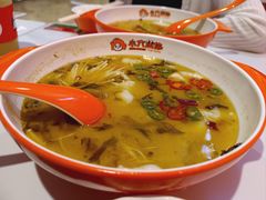 -小六鱼你.下饭酸菜鱼(益田假日广场店)