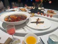 -鱼翅楼·津派砂锅鱼翅(水上公园店)