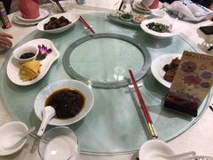 -梅龙镇酒家(南京西路总店)