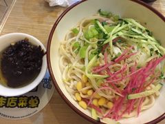 -东兴寒舍老北京炸酱面(三里河路店)