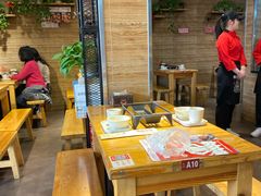 -管氏翅吧(护国寺店)