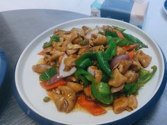 -雪乡人家东北菜·铁锅炖一切(高斯路店)