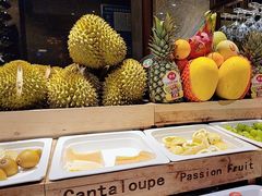 -半岛翡丽海鲜自助餐厅(观风亭店)