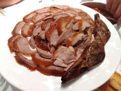 德胜枣木烤鸭-雀蓝川菜(奥体广场店)