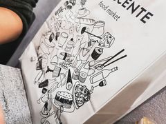 -文艺复兴百货(米兰大教堂广场店)