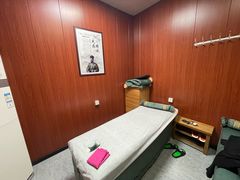 -国医整脊馆(武夷路店)