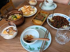 -一坐一忘云南菜(嘉里中心店)