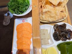 -焯牛潮汕牛肉火锅(云峰街创始店)