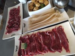 -牛德亨臻牛潮汕火锅(万邦时代店)