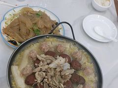 -一口猪海鲜浑锅·东北家常菜