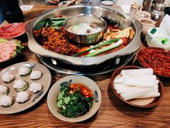 -周幺妹重庆老火锅(银泰城总店)