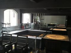 -穹六人间 people 6(岳阳路店)