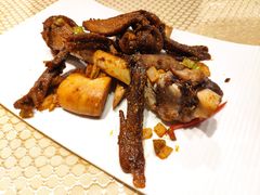 -巴扎美食·新疆菜·西域歌舞表演餐厅(新疆大厦店)