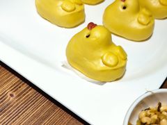 紫薯鸭鸭包-三姐妹餐厅(曲江店)