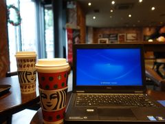 -星巴克(西藏路店)