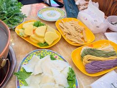 -清真·马家火锅美食城(镇江北路店)