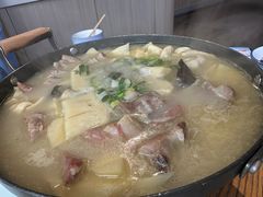 -蜜桃餐厅·伴山(湖滨商业街店)