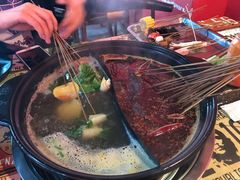 -椒点传统串串香
