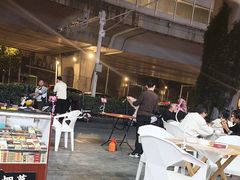 -老街烧烤大排档·地道湖北菜·龙虾馆(汉口火车站店)