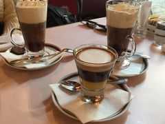 -Cafe Sacher(WIEN)