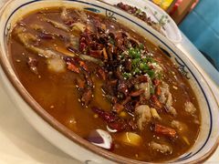 水煮肉片-付掌柜在成都·热炒砂锅集(金禾店)