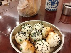 特色生煎-三两春(浦三路店)