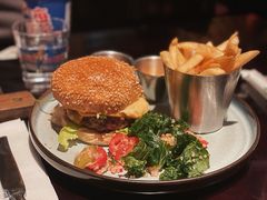 香浓蘑菇牛肉汉堡-blue frog蓝蛙(长泰广场店)