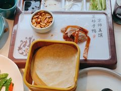 -荷塘秋月·本帮江浙菜(国权路店)