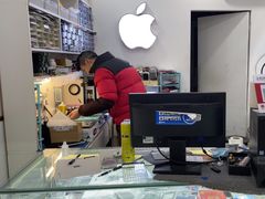 -修卜凡二手严选店·手机维修·回收租赁(川沙地铁站店)
