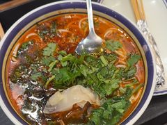 -云阿蛮云南生烫牛肉米线(奉贤路店)