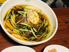 -军硕烤肉·部队火锅(二七万达店)