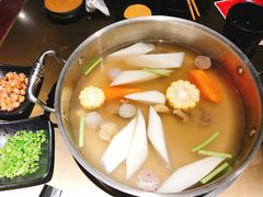 招牌牛骨清汤锅-左庭右院鲜牛肉火锅(新梅广场店)