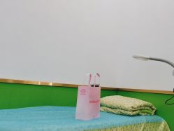 -苗医生专业祛痘·皮肤管理