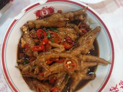 -堂瓦里·33年传统赣菜(第一街区店)