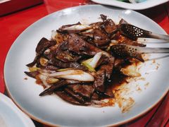 -鱼满舱·鲜活海鲜·正宗鲁菜