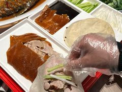 -艳阳天·非遗楚菜(武汉客厅店)
