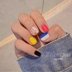 -吉吉靓甲美睫