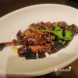 主打松江本帮菜，开了很久，特色菜是勾魂鱼，那个鱼汤真的挺勾魂