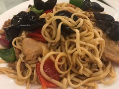 过油肉炒面-那达慕蒙古风味酒楼