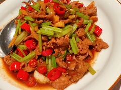 小炒黄牛肉-北平楼·烤鸭·北京菜(牡丹园店)