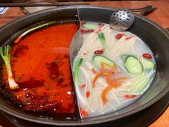 -周小明火锅(黑金冠社区店)