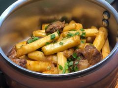 -鸿星花园酒家(银亿家园店)