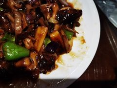 -东口码头·烧鸽子·鱼头泡饼·地方菜(金鹰悦城店)