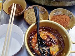 -阿昌白族石板烧·菌锅(大理古城店)