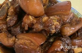 Sweet Soy Pork Trotter