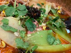 -成都你六姐·牛肉冒菜(上海环宇荟店)