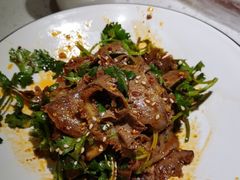 -江渔儿酸菜鱼·拔草餐厅(虎门君乐汇店)